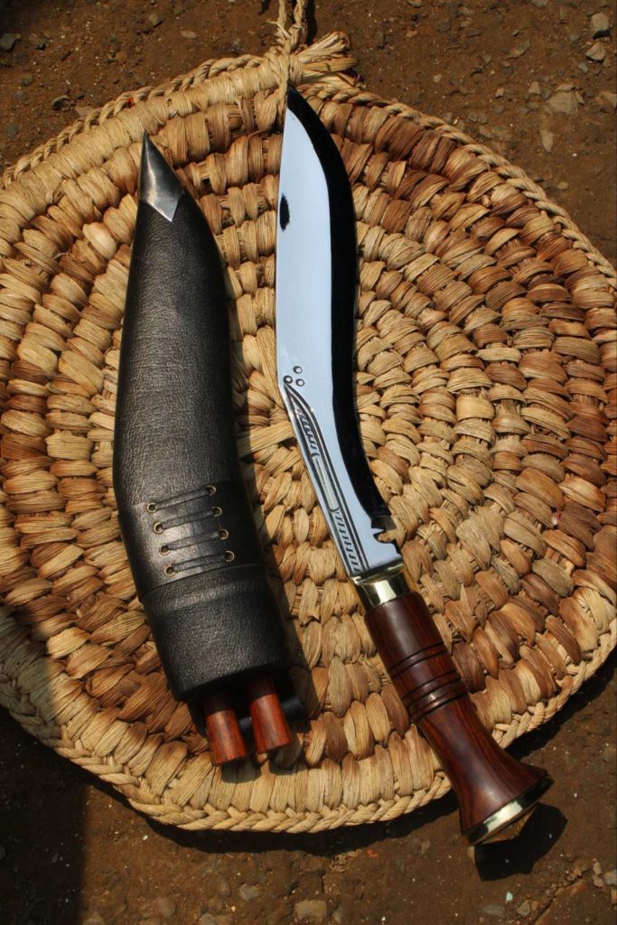 11 INCH SIRUPATE KHUKURI. KHUKRI